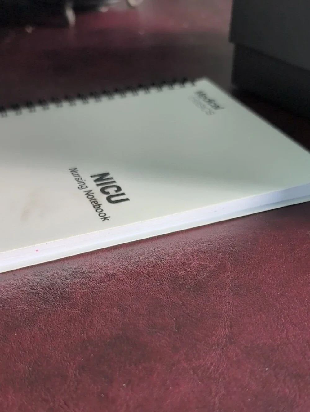 NICU Nursing Notebook – White